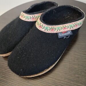 Stegmann Wool Slip On Clogs Size 5.5 Black Slippers Wool Womens